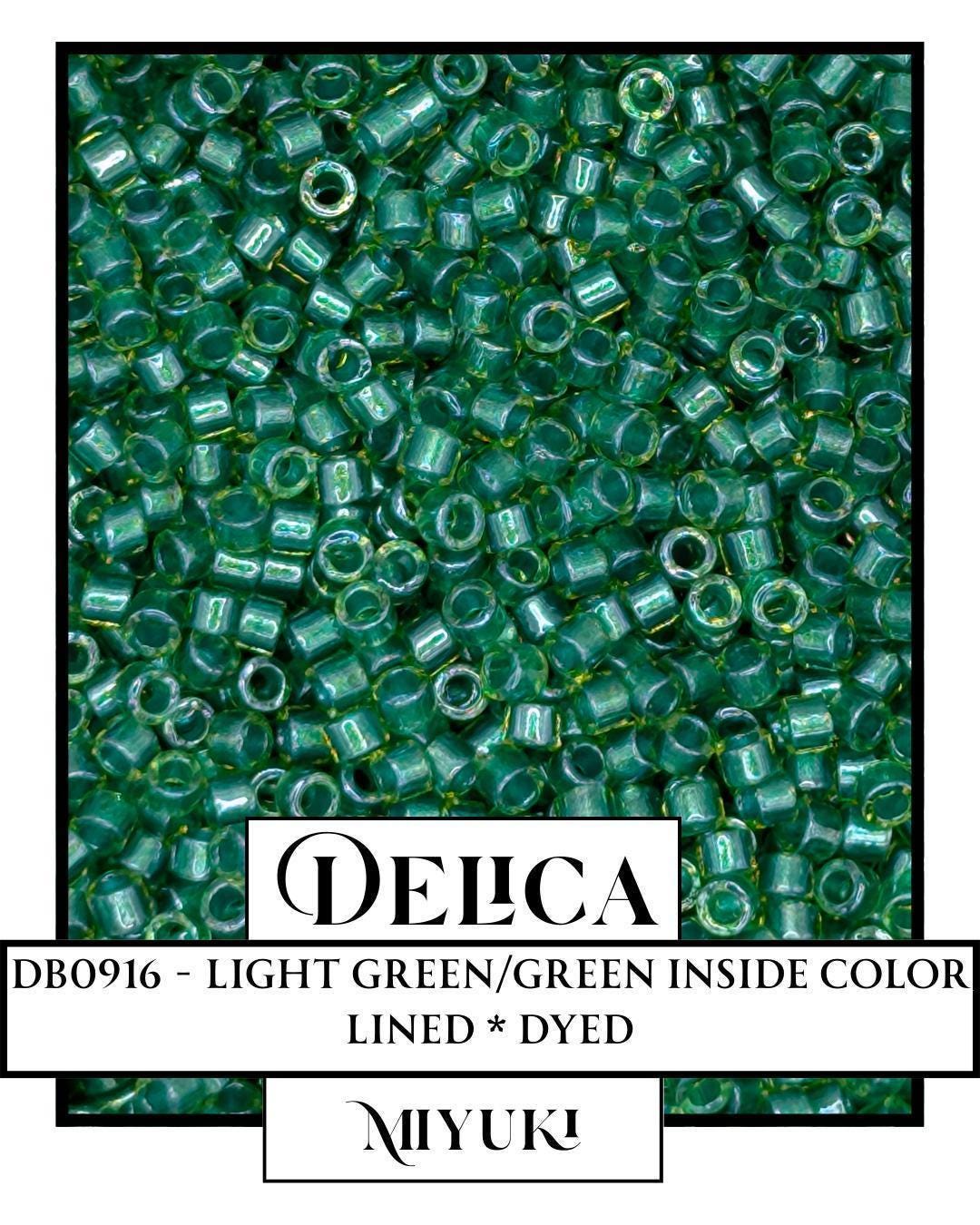 DB0916 - Light Green/Green ICL* (D) (7.5g pkg) | Bead Weaving | High Quality Uniform Beads