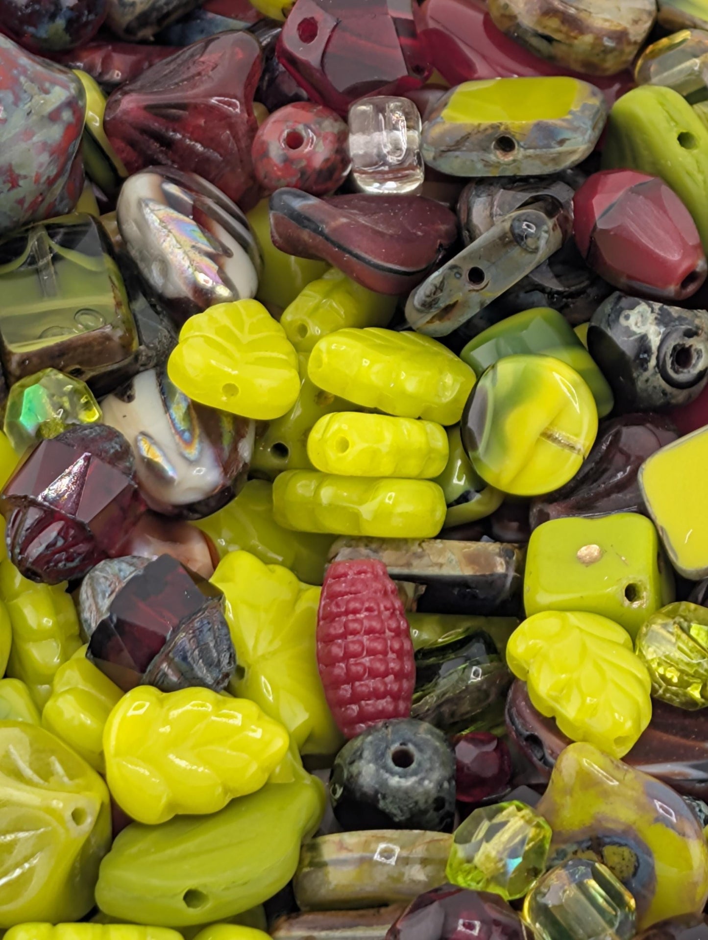 Cherry Chartreuse Mix Czech Pressed Glass Beads (30g pkg)