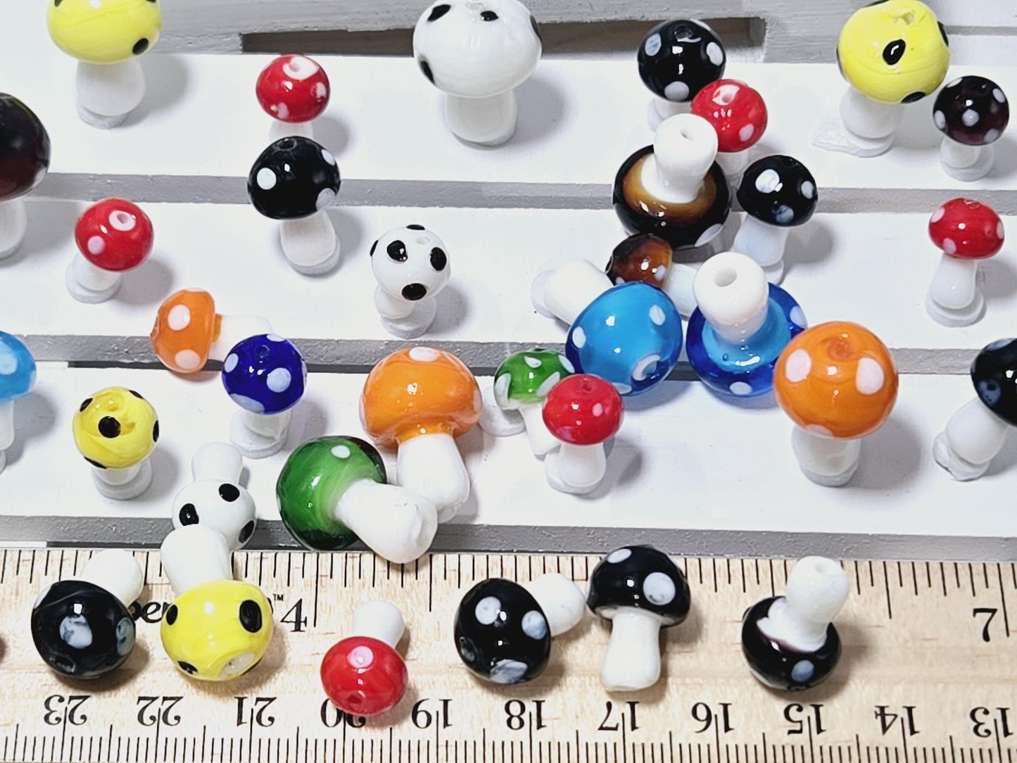 133g Glass Mushroom Focal Beads: Jewelry Making, Crafting