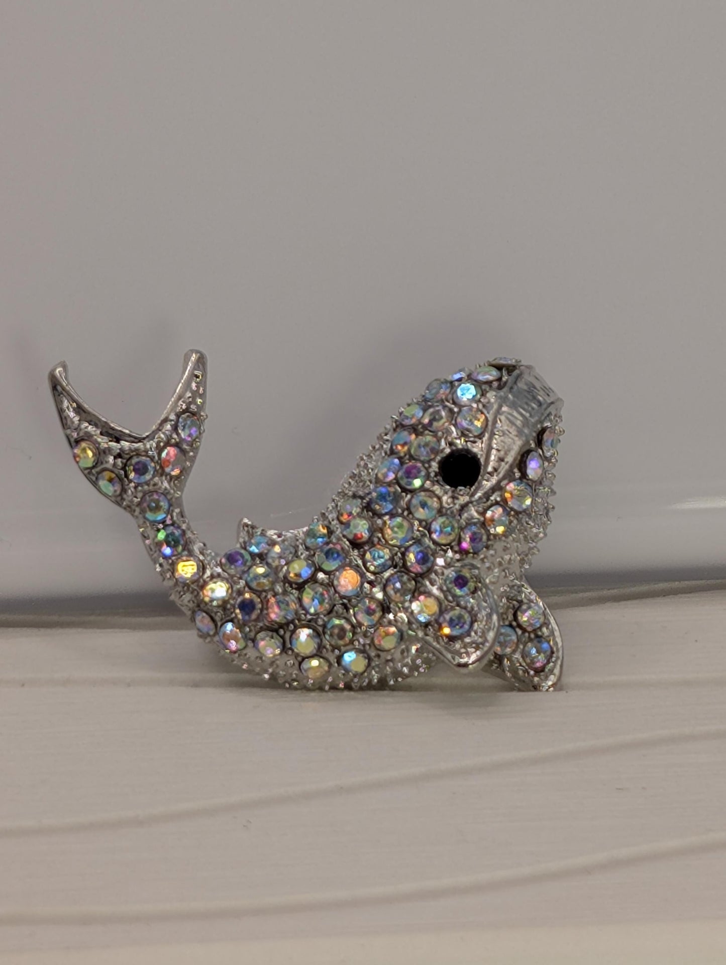 Silver Plated Whale CZ for DIY Bag Charm, Pin Acessory or Pendant Brooch