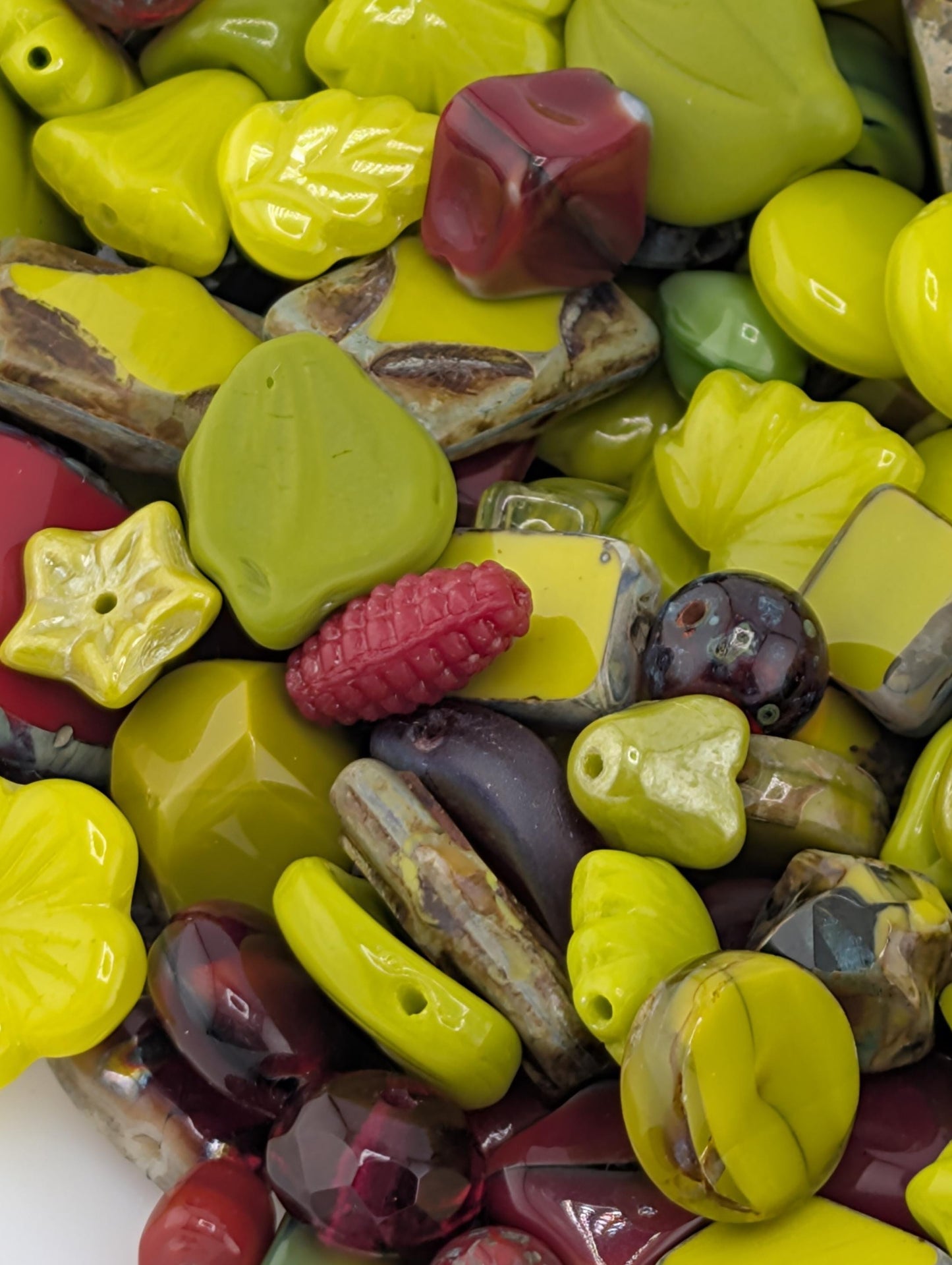 Cherry Chartreuse Mix Czech Pressed Glass Beads (30g pkg)