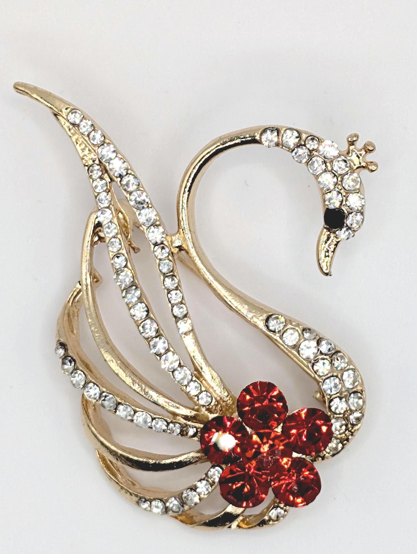 Golden Plate Swan Brooch