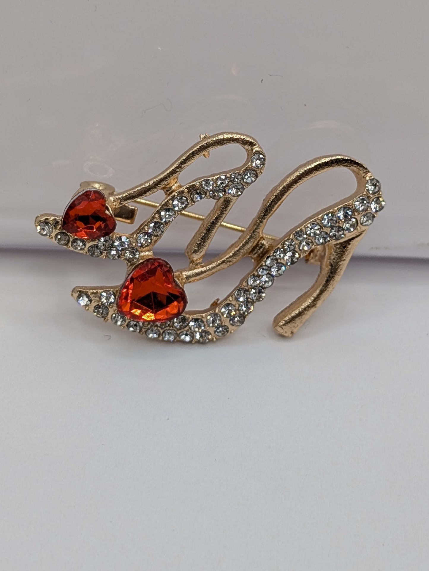 Golden Plate High Heel with Ruby Accent Brooch