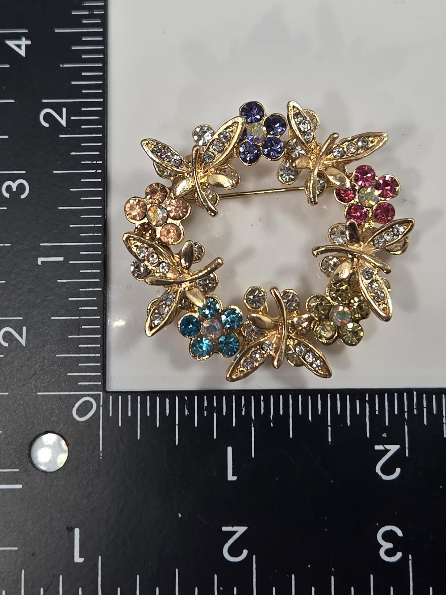 Golden Plate Pink Butterfly Wreath Brooch