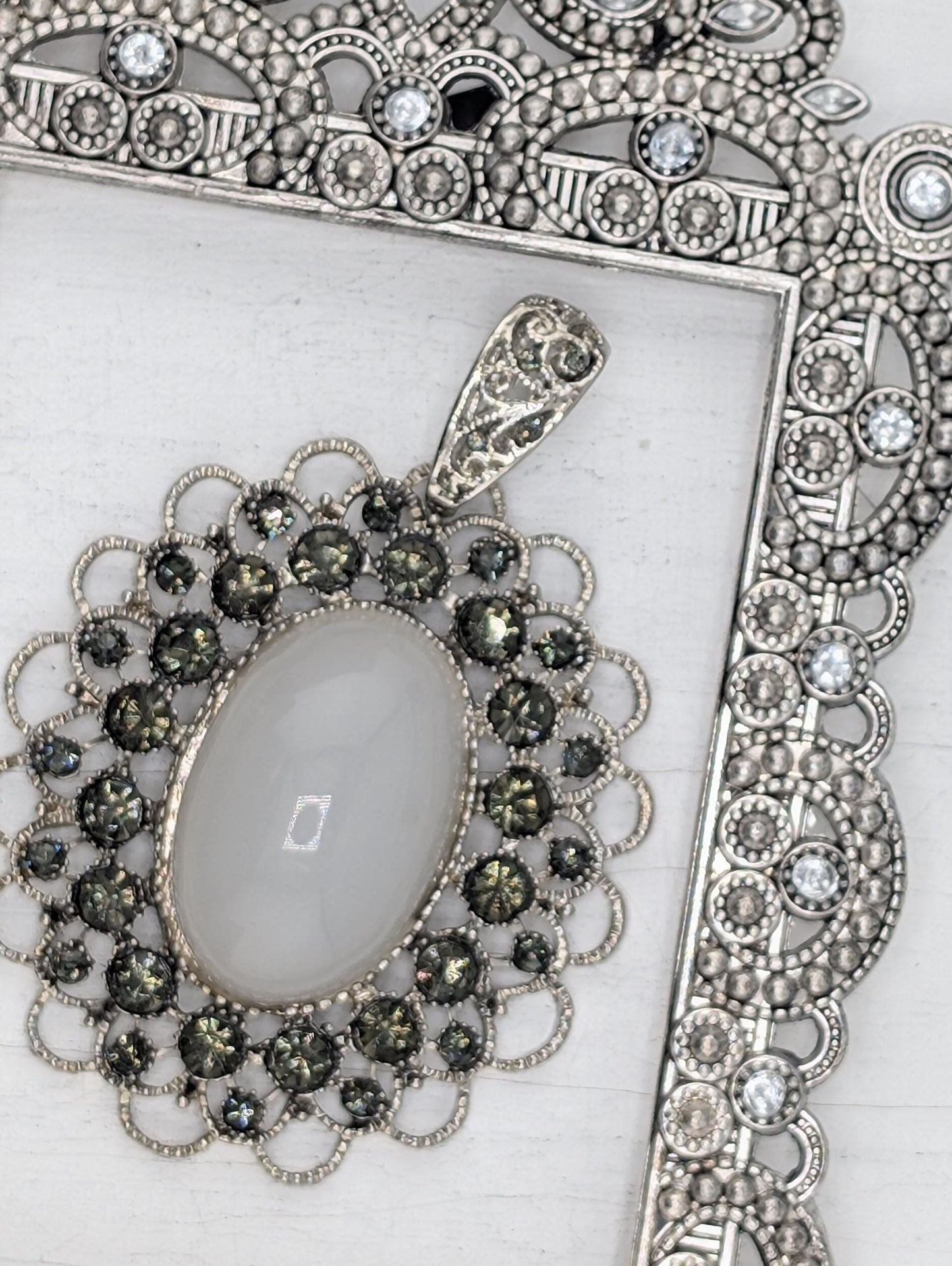 Cameo Style Goth Ornate Focal Pendant Bag Charm
