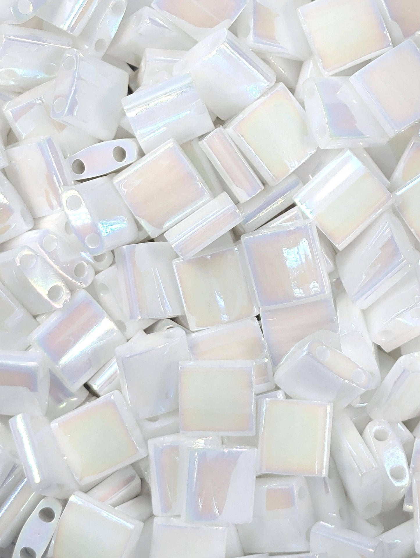 TL0471-Miyuki Tila Beads:White O/R (7.5g pkg)