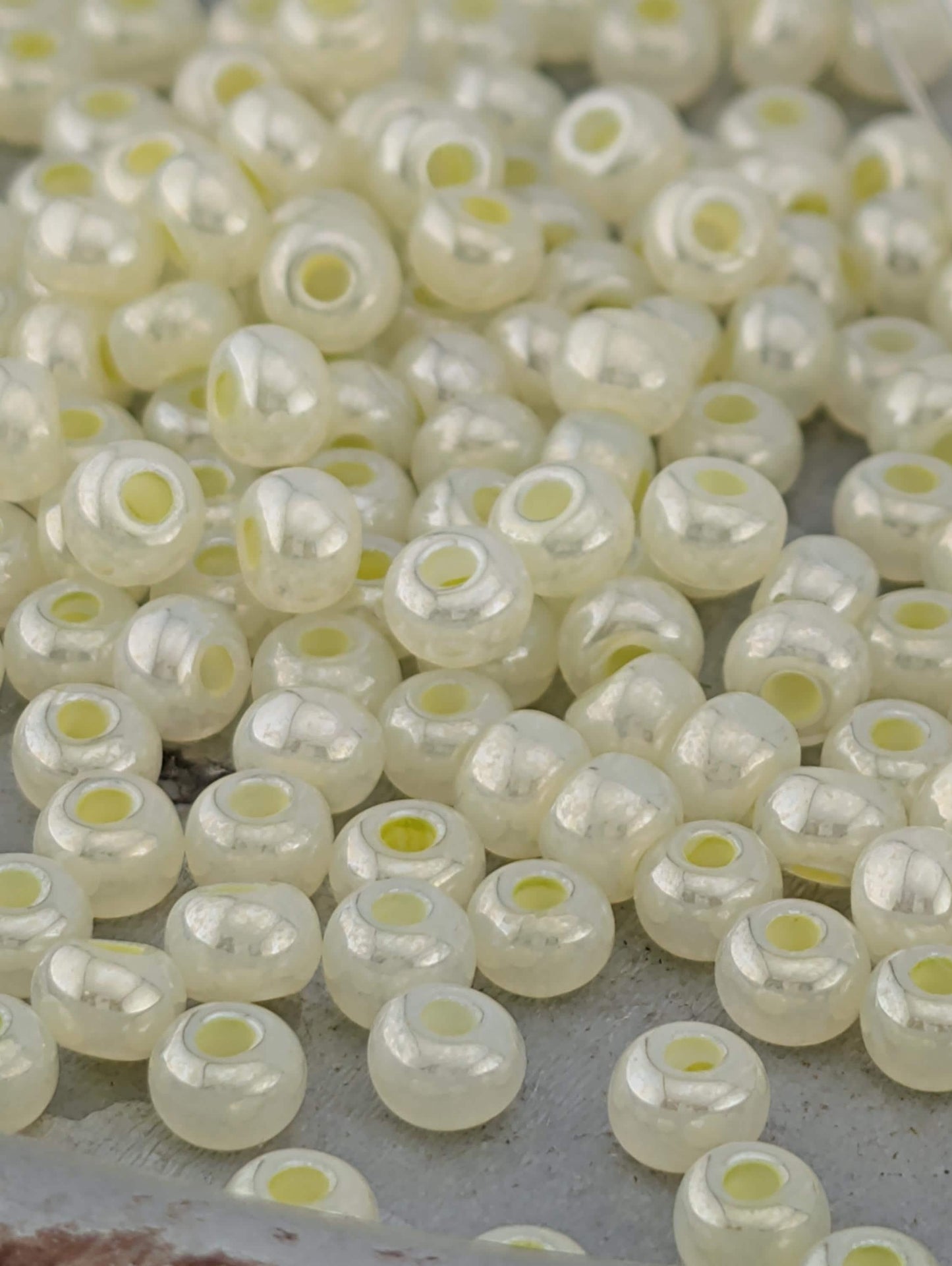 Transparent Luster Pastel Yellow | Preciosa Ornela Seed Beads | Size 10/0 | 15g Pkg ~1425 pcs