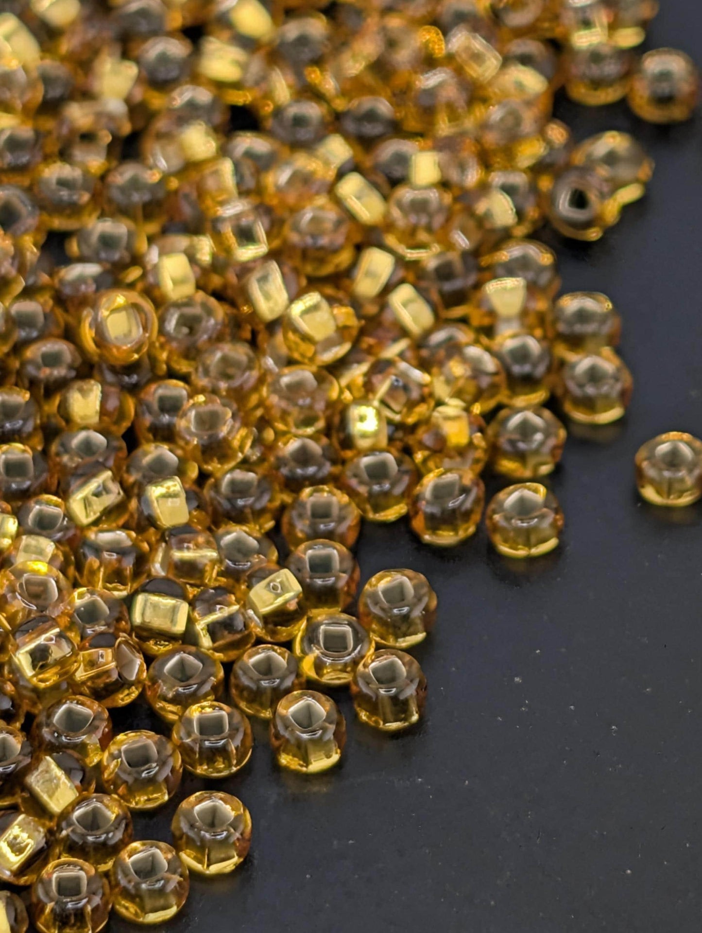 Transparent Silver-Lined Topaz | Preciosa Ornela Seed Beads | Size 10/0 | 15g Pkg ~1425 pcs