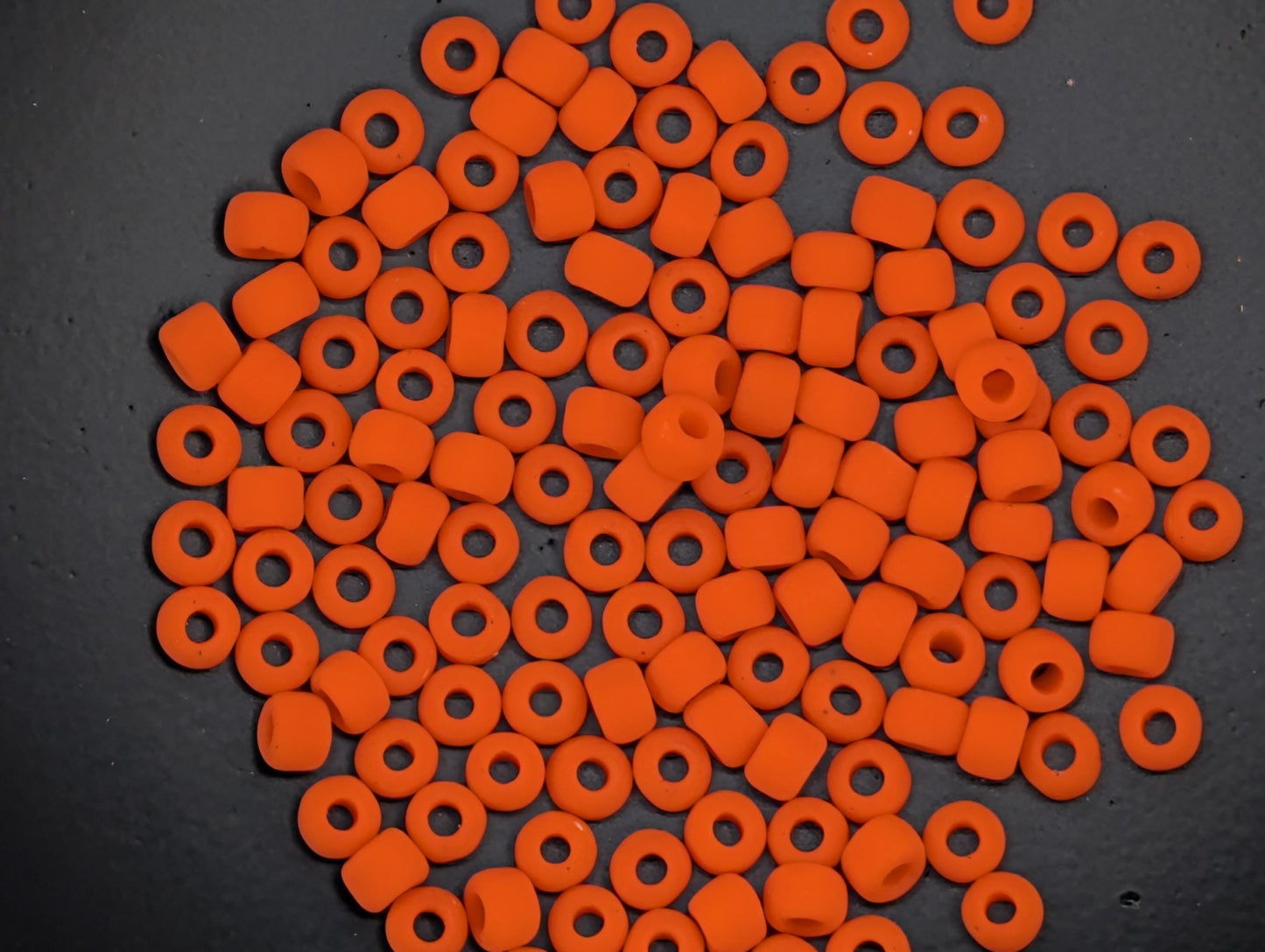 5230SB Opaque Matte Orange 6/0 (15g Pkg)