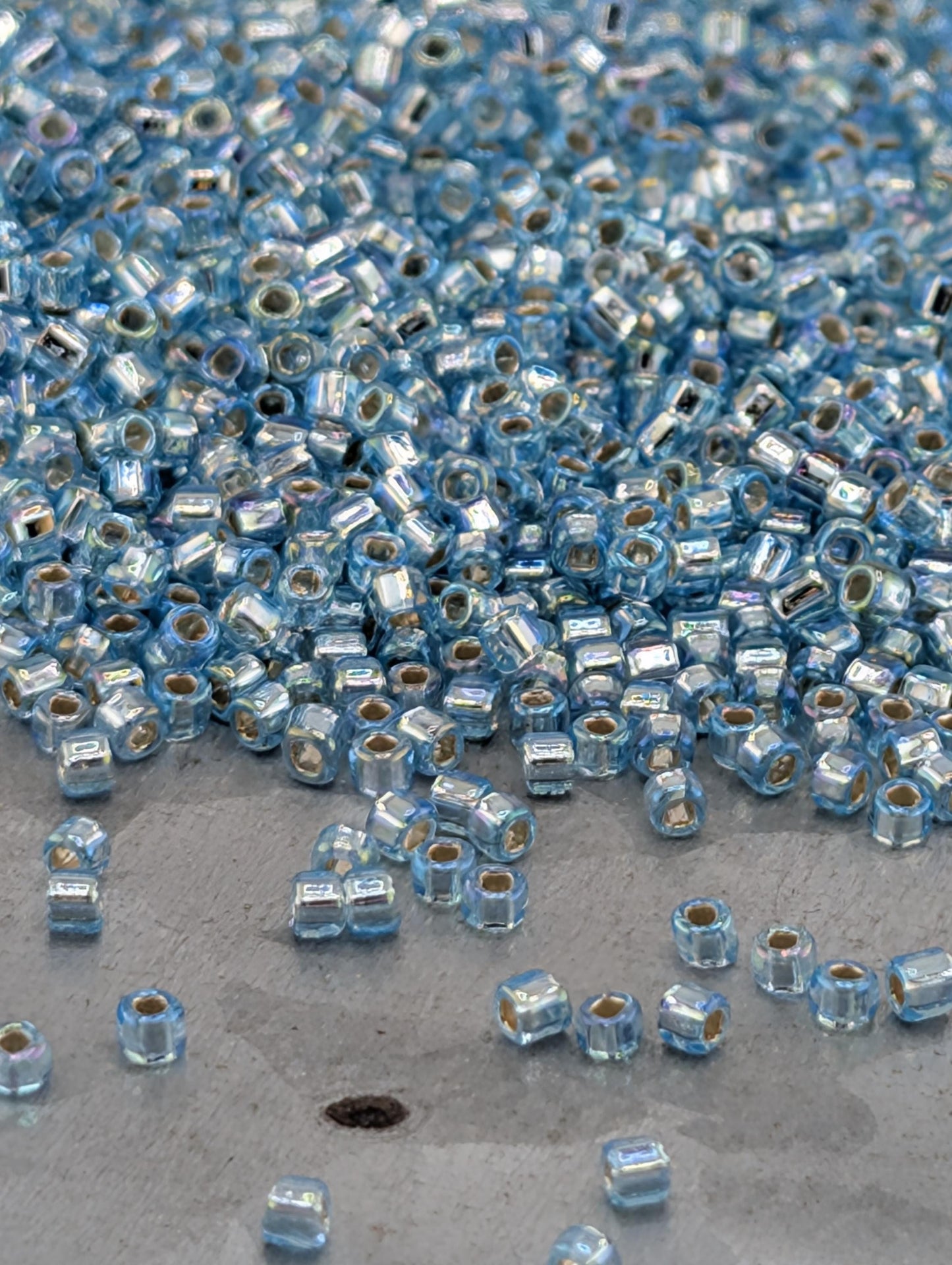 4519SB Rainbow Light Aqua Seed Beads: Japanese Matsuno, Size 11/0