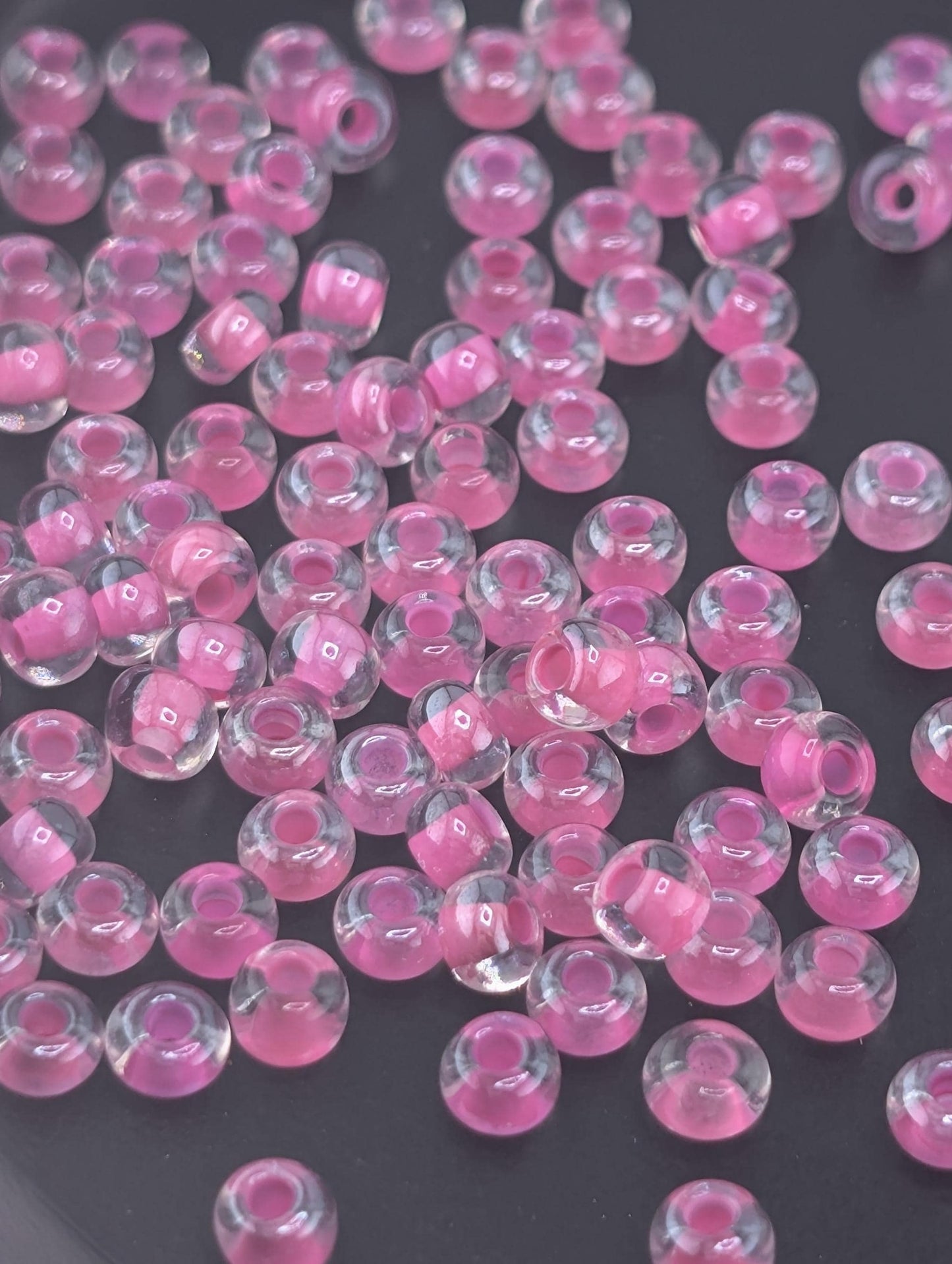 Transparent Crystal Icl Neon Pink Size 6/0 15g pkg