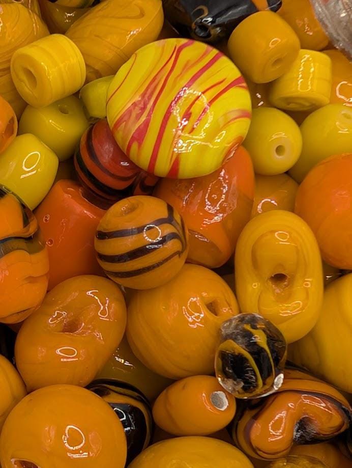 Bulk Handcrafted Lampwork Glass Beads for Jewelry Making: Vibrant Pink Artisan Creations in Bulk