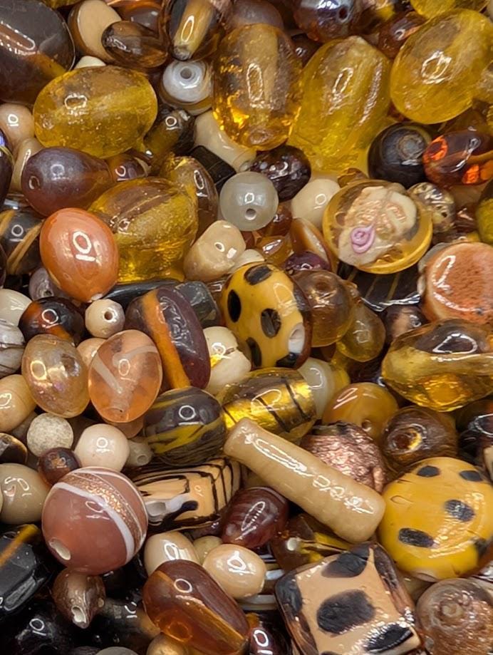 Bulk Handcrafted Lampwork Glass Beads for Jewelry Making: Vibrant Pink Artisan Creations in Bulk