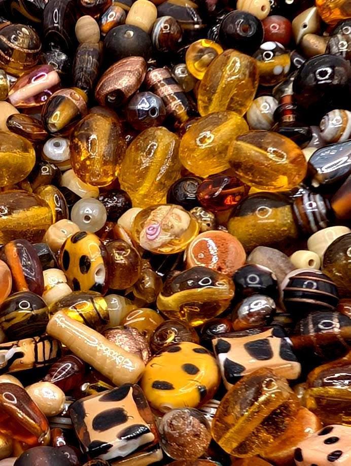 Bulk Handcrafted Lampwork Glass Beads for Jewelry Making: Vibrant Pink Artisan Creations in Bulk