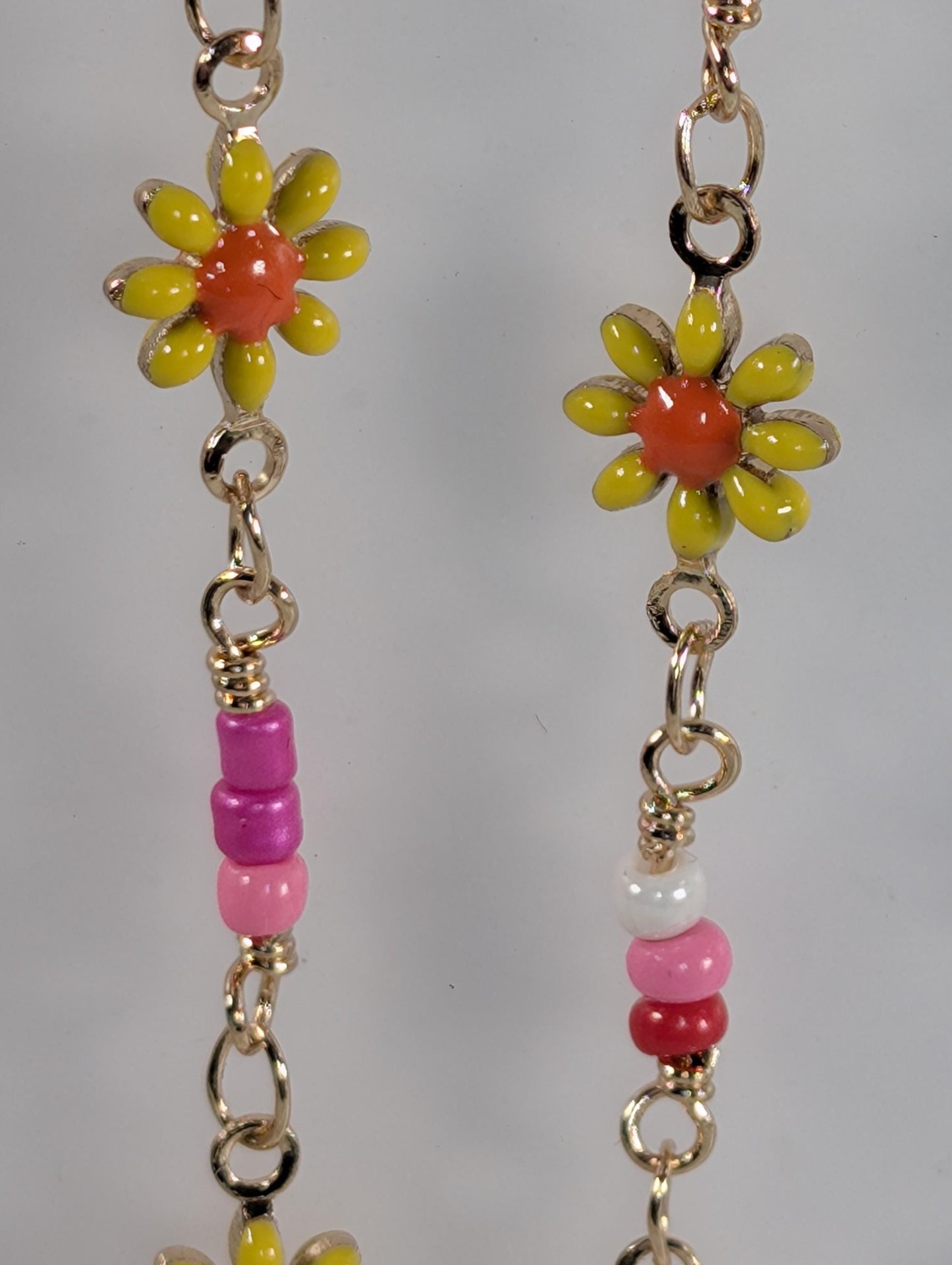 Gold Plated Enamel Daisy Flower Chain: Jewelry Making & Crafts