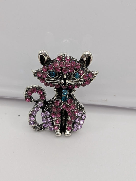 Fuchsia Rhinestone Kitty  Brooch