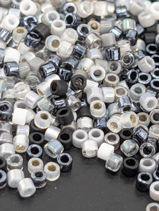 Delica Seed Bead Mix 11/0 - Leah Exclusive (7.5g)