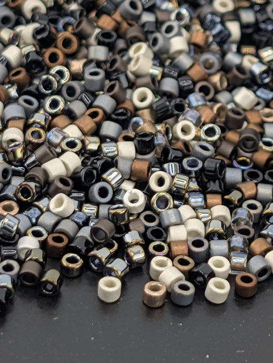 Delica Exclusive Learise Mix "Gears & Glamour"    Pkg ~1400 beads