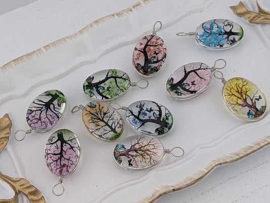 Set of 10 Tree of Life Resin Flower Pendants