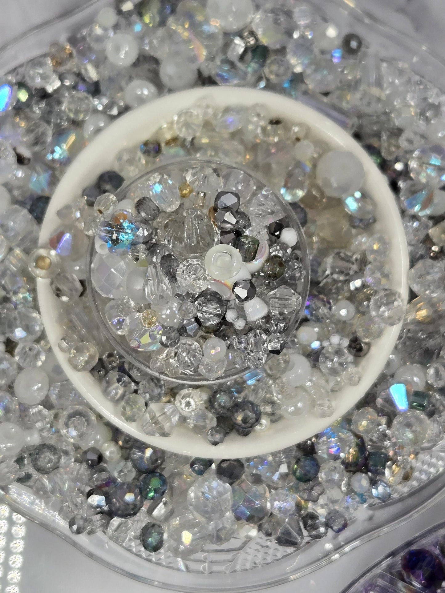 Learise Exclusive "White Frost" Glass Bead Soup Mix (30g Pkg)