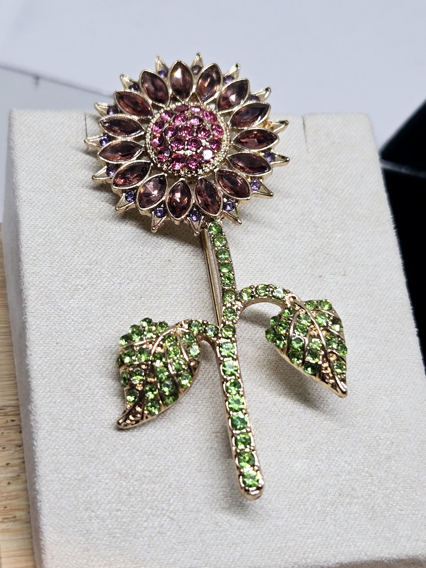 Golden Plate Sunflower  Brooch