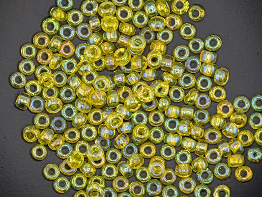 5284SB Transparent Rainbow Yellow 6/0 (15g Pkg)