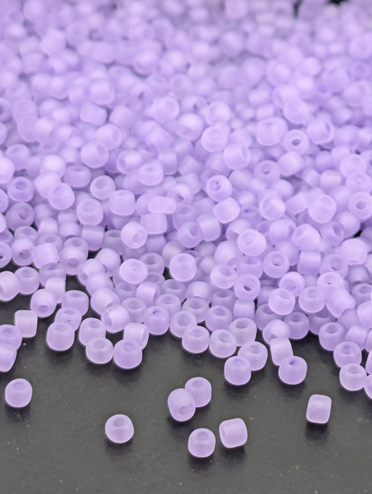 1950SB Translucent Inside Dyed Color Matte Lilac 11/0 (15g pkg)