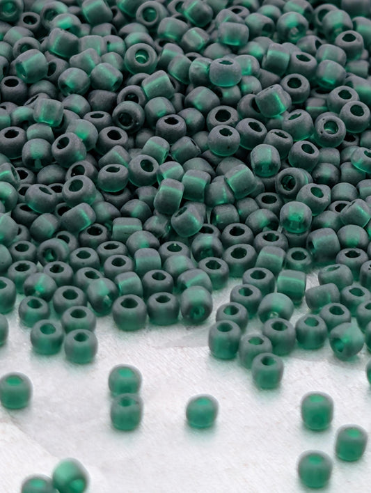 1918SB Translucent Matte Dark Green 11/0 (15g pkg)