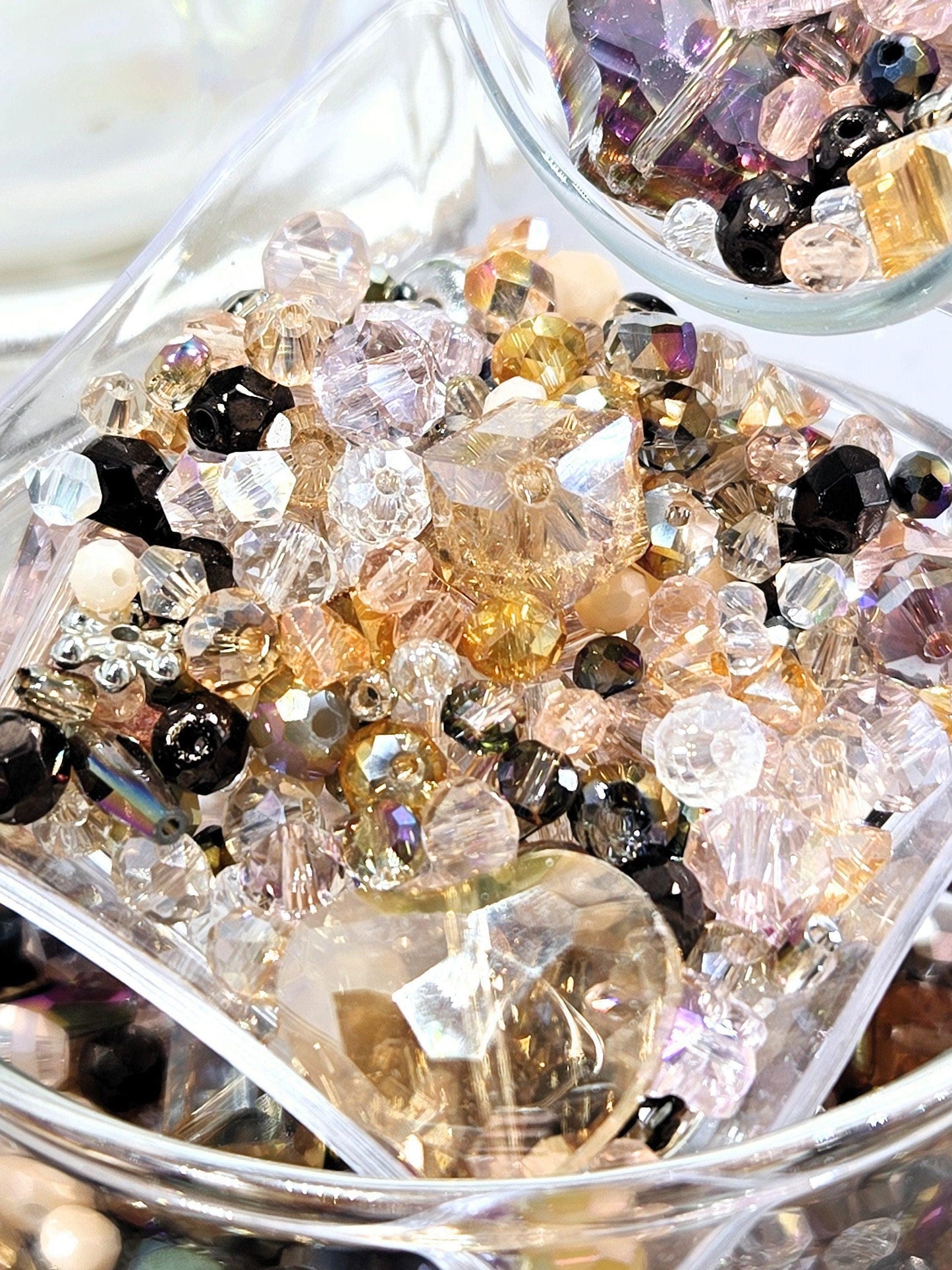 Learise Exclusive "Baby's Breath" Glass Bead Soup Mix (30g Pkg)