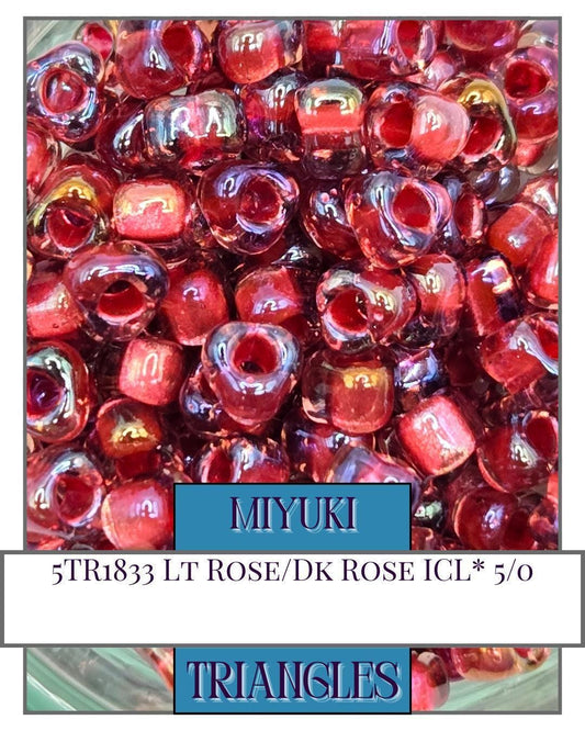 5TR1833-Miyuki Triangle Beads:Lt Rose/Dk Rose ICL* (10g pkg)