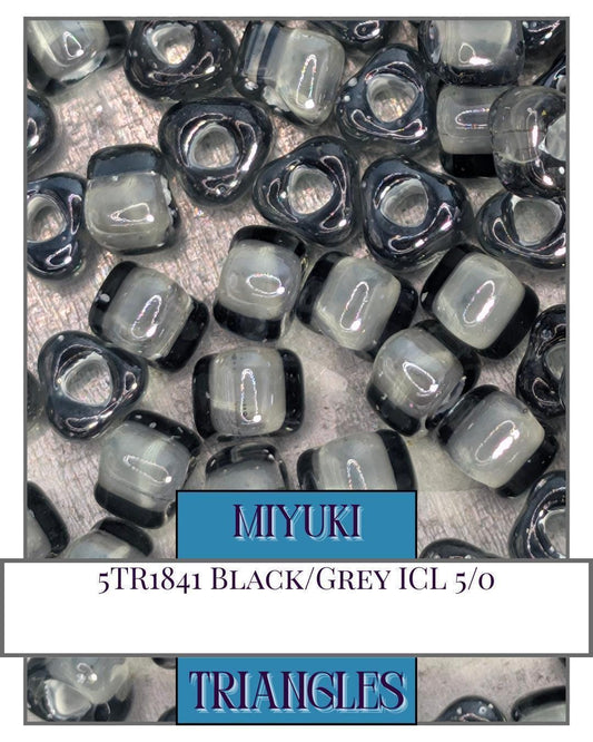 5TR1841-Miyuki Triangle Beads:Black/Grey ICL (10g pkg)