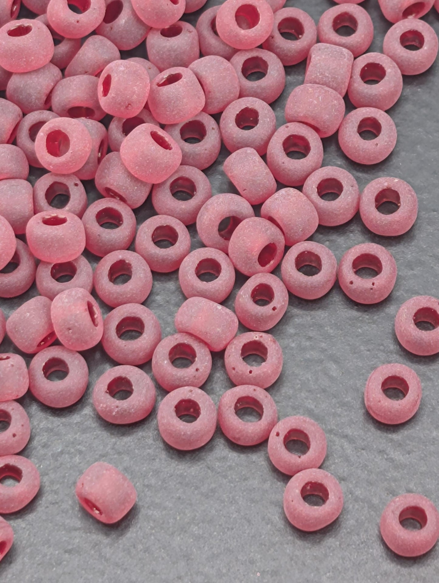 8332SB Ruby Red Matte Seed Beads 8/0: Japanese Frosted Spacer Beads