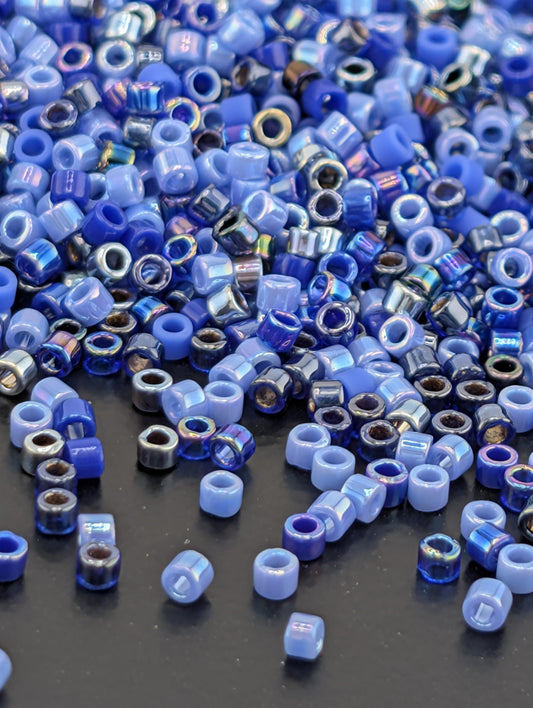 Delica Exclusive Learise Mix "Midnight Starlight"    Pkg ~1400 beads
