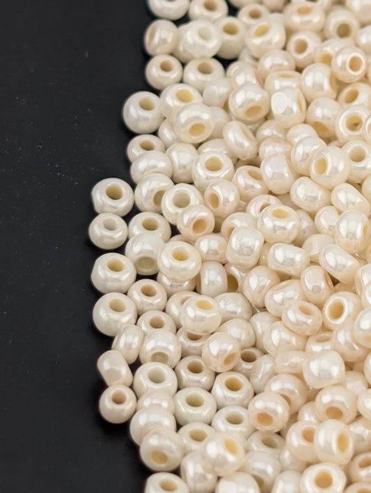Opaque Luster Dark Shell True Cuts 10c | Preciosa Ornela Seed Beads | Size 11/0 | 15g Pkg ~630 pcs